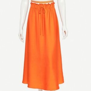 🌻 Ann Taylor Factory Orange Satin Skirt. Size S